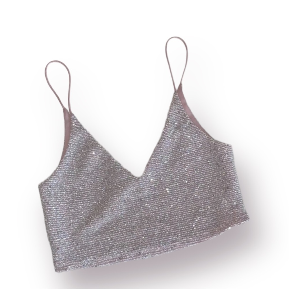 ✨4 for $25✨ Forever 21 Dirty Rose Sequin Crop Top